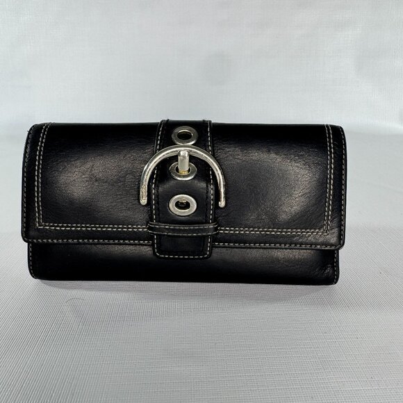 Coach Soho Buckle Black Leather Trifold Wallet - Picture 1 of 15